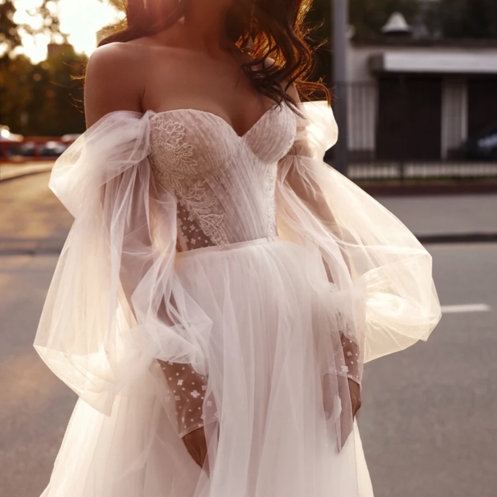 Alex veil Bridal gown